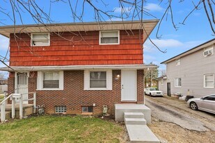 384-386-386 S Napoleon Ave in Columbus, OH - Building Photo