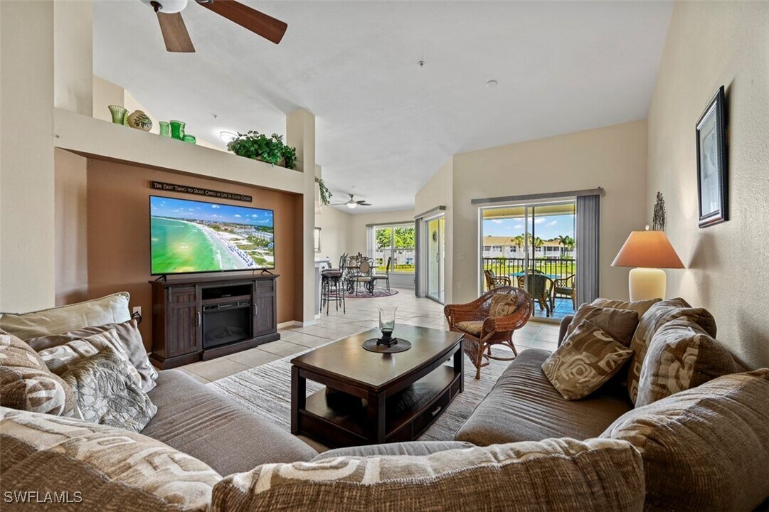 25770 Lake Amelia Way in Bonita Springs, FL - Building Photo
