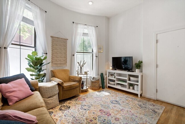 4 Union Pk St in Boston, MA - Building Photo - Building Photo