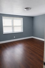 7745 Wild Plum Ln in University City, MO - Building Photo - Building Photo