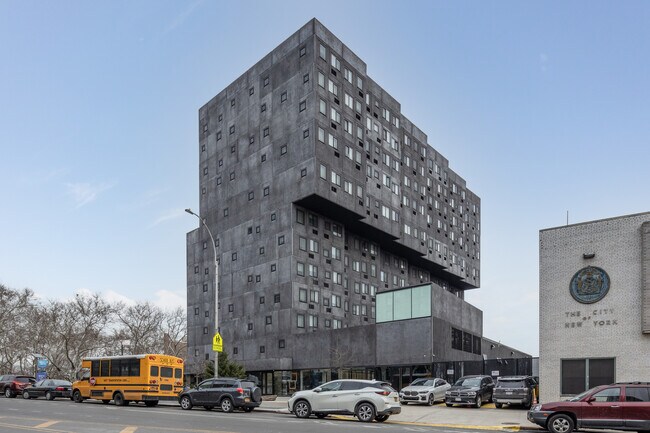 Sugar Hill in New York, NY - Foto de edificio - Building Photo