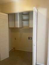 44556 15th St E, Unit 6 in Lancaster, CA - Building Photo - Building Photo