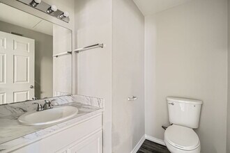 Rosemont at Meadow Lane in Dallas, TX - Building Photo - Building Photo