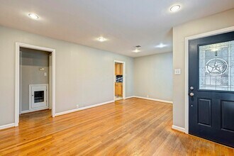 1135 W 31st St in Houston, TX - Foto de edificio - Building Photo