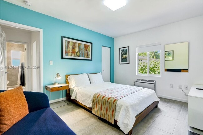 8826 NE 2nd Ave in El Portal, FL - Building Photo - Building Photo