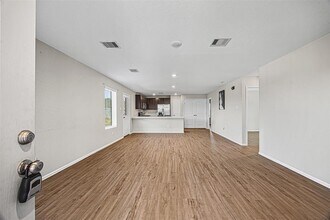 14403 Woodcott Warren Wy in Rosharon, TX - Building Photo - Building Photo