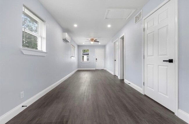 property at 4120 Linn St