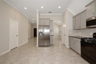 2939 Twin Cove Ct in Conroe, TX - Building Photo - Building Photo