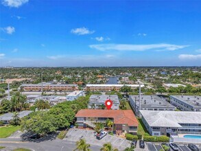 2101 NE 68th St in Fort Lauderdale, FL - Building Photo - Building Photo