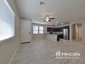 28963 N 124th Glen in Peoria, AZ - Building Photo - Building Photo