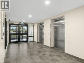 2600 Sandwich W Pkwy in Lasalle, ON - Building Photo - Building Photo