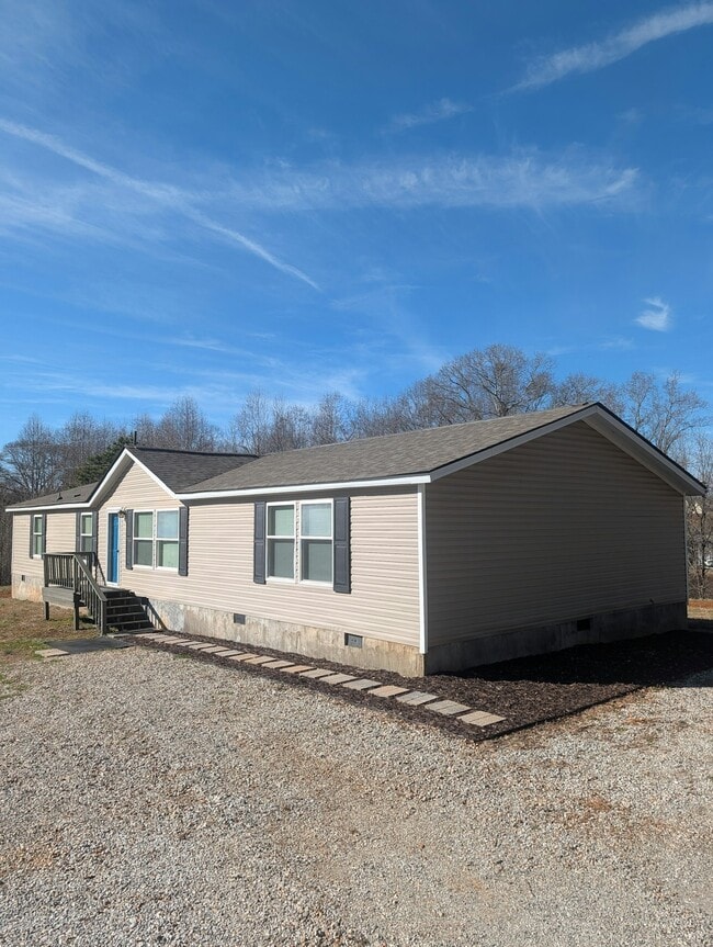 8030 Hwy 53 in Braselton, GA - Building Photo - Building Photo