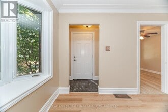 319 Grantham Ave in St Catharines, ON - Building Photo - Building Photo