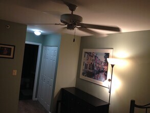 4411 Silverbrook Ln, Unit h301 in Owings Mills, MD - Foto de edificio - Building Photo