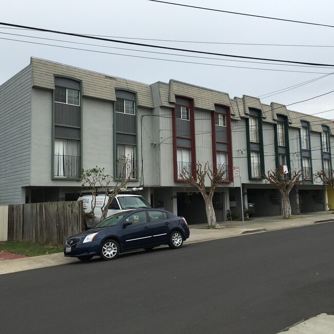 498 90th St Rentals in Daly City, CA