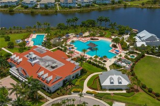 7026 Dominica Dr in Naples, FL - Building Photo - Building Photo