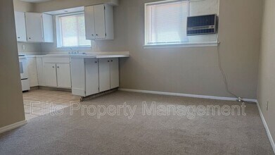 8 Alan Shepard Rd in Pueblo, CO - Building Photo - Building Photo