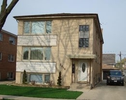 2414 78th Ave in Elmwood Park, IL - Building Photo