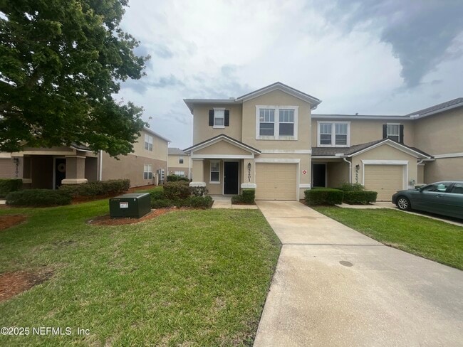 1500 Calming Water Dr in Fleming Island, FL - Building Photo - Building Photo