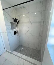 3161 NW 31st St in Miami, FL - Building Photo - Building Photo