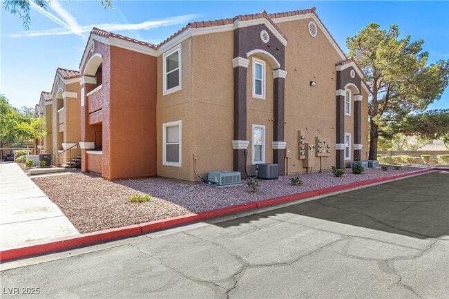 8101 W Flamingo Rd