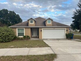 1500 Kayuni Dr in Mascotte, FL - Building Photo