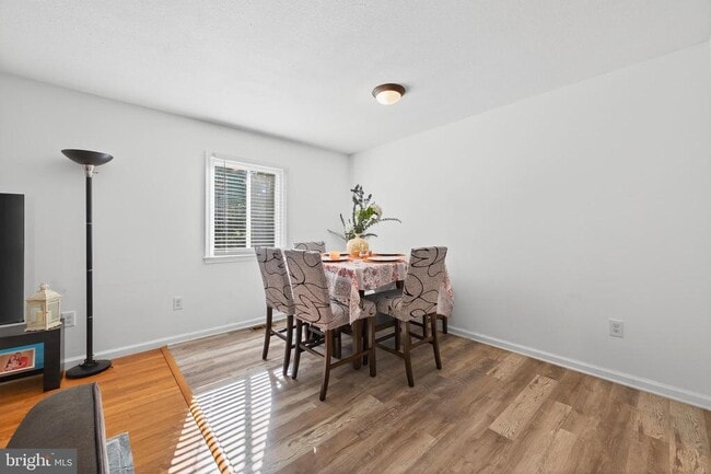 property at 12462 Skipper Cir