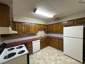 4803 Spiser Ln in Wichita Falls, TX - Building Photo - Building Photo