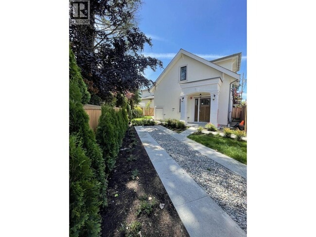 property at 625-625 W 53rd Ave