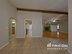 4859 Orange Grove Way in Palm Harbor, FL - Building Photo - Building Photo