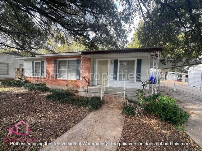 3917 Maple Ave in Waco, TX - Building Photo - Building Photo