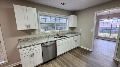 3390 Autumn Cherry Ct in Decatur, GA - Building Photo - Building Photo