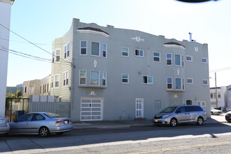 1699 Lawton St in San Francisco, CA - Building Photo - Building Photo