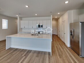 5873 Iron Iss St in Las Vegas, NV - Building Photo - Building Photo