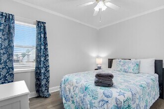 17462 Front Beach Rd in Panama City Beach, FL - Building Photo - Building Photo