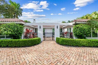 757 SW 7th St in Boca Raton, FL - Foto de edificio - Building Photo