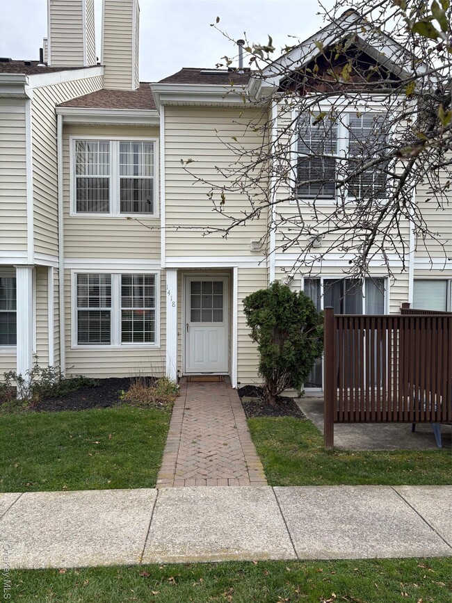 property at 1418 Whispering Hills Dr