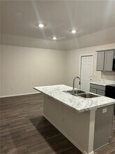 801 S Katlyn Dr in Siloam Springs, AR - Building Photo - Building Photo