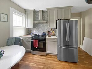 159 Forest Hills St in Boston, MA - Building Photo - Building Photo