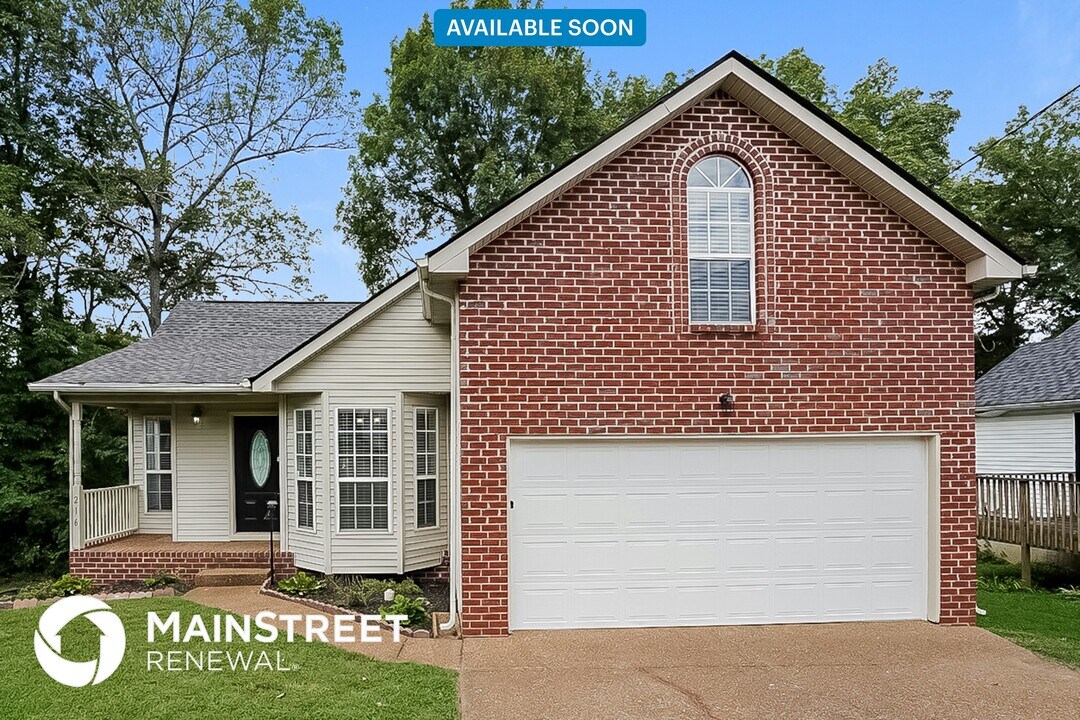 216 Shoemaker Ct in Nashville, TN - Building Photo