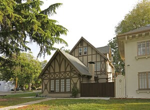 Vintage Mansion in San Jose, CA - Building Photo - Building Photo