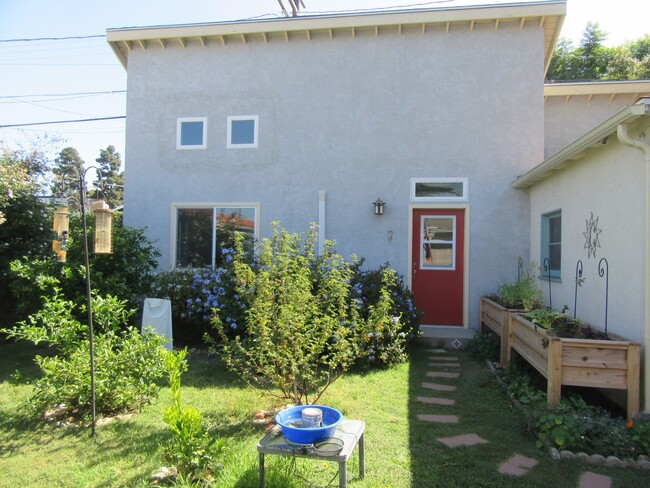 property at 1810 Stearns Dr