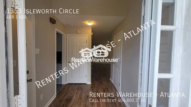 property at 1353 Isleworth Cir