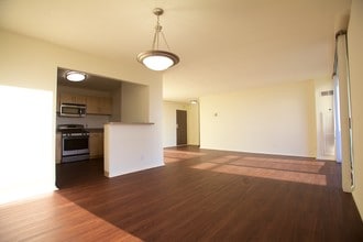 2200 Columbia Pike in Arlington, VA - Foto de edificio - Building Photo