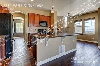 6732 Maple Stone Ln in Colorado Springs, CO - Building Photo - Building Photo