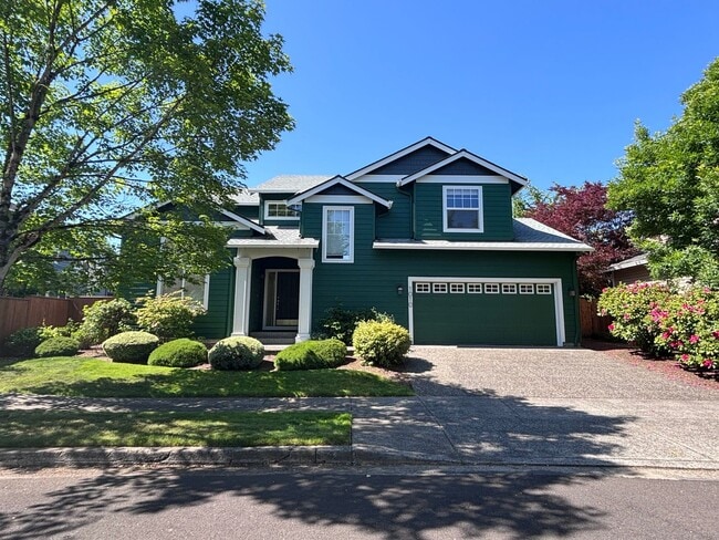 property at 1010 NE Ayrshire Dr