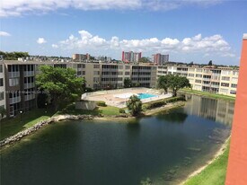 1700 NE 191st St in North Miami Beach, FL - Building Photo