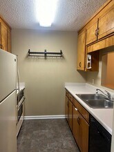 156 Woodfield Pl in Enterprise, AL - Building Photo - Building Photo