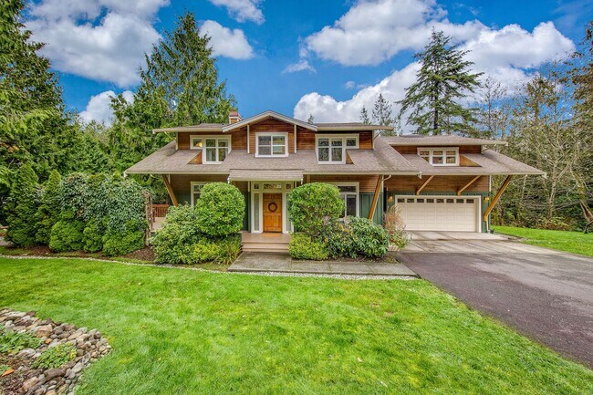 5805 Wimsey Ln NE in Bainbridge Island, WA - Building Photo - Building Photo