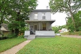 5223 Roanoke St in Cincinnati, OH - Building Photo